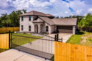 139 Fleetway Dr, Bastrop, TX 78602 - Photo 1
