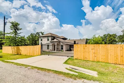 139 Fleetway Drive, Bastrop, TX 78602 - Photo 35