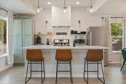 306 Juarez Street, San Marcos, TX 78666 - Photo 11