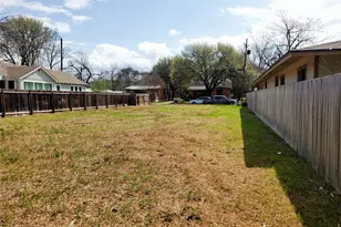 5606 1/2 Joe Sayers Ave, Austin, TX 78756 - Photo 13