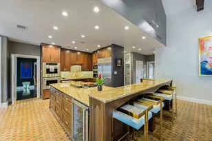 206 Las Lomas Dr, West Lake Hills, TX 78746 - Photo 7