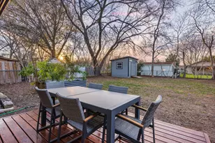 6904 Cherry Meadow Dr, Austin, TX 78745 - Photo 17