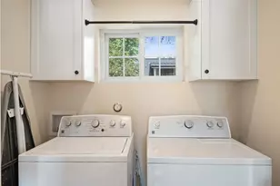 2205 S L Davis Ave, Austin, TX 78702 - Photo 19