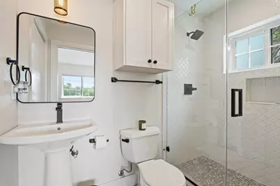 2205 Sl Davis Avenue #2, Austin, TX 78702 - Photo 21