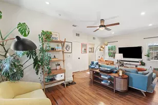 2205 S L Davis Ave, Austin, TX 78702 - Photo 7