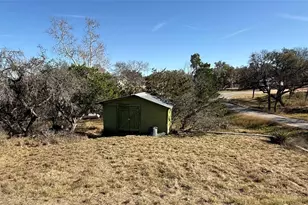 185 Roadrunner Ln, Burnet, TX 78611 - Photo 5