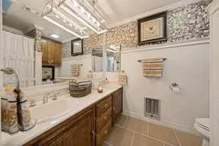 1933 Squire Circle Circle, New Braunfels, TX 78130 - Photo 19