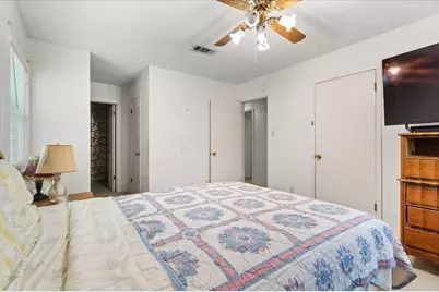 7108 Meadowood Drive, Austin, TX 78723 - Photo 17