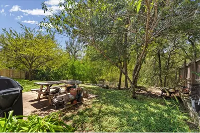 7108 Meadowood Drive, Austin, TX 78723 - Photo 25