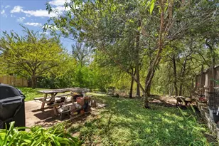 7108 Meadowood Dr, Austin, TX 78723 - Photo 25