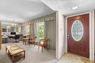 7108 Meadowood Dr, Austin, TX 78723 - Photo 5