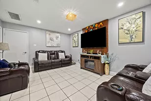 908 Tayside Dr, Pflugerville, TX 78660 - Photo 11