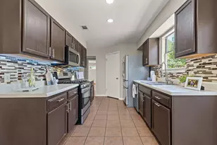 604 Post Oak Cir, Cedar Park, TX 78613 - Photo 15