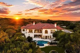 916 Barton Creek Blvd, Austin, TX 78746 - Photo 3