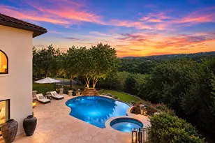 916 Barton Creek Blvd, Austin, TX 78746 - Photo 11