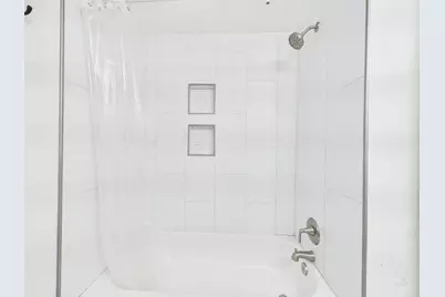 806 W 24th Street #114, Austin, TX 78705 - Photo 13