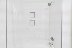 806 W 24th St, Austin, TX 78705 - Photo 13