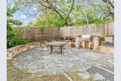 404 Mulberry Drive, Austin, TX 78745 - Photo 15