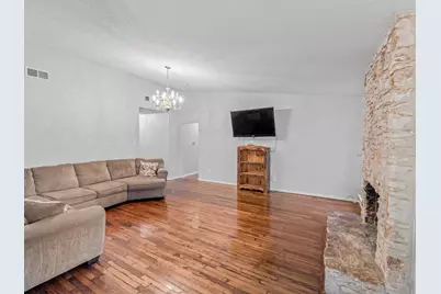 404 Mulberry Drive, Austin, TX 78745 - Photo 3