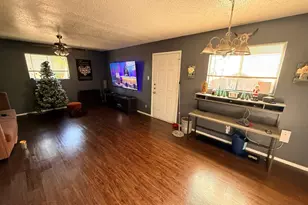 1901 Magnolia Dr, Round Rock, TX 78664 - Photo 5