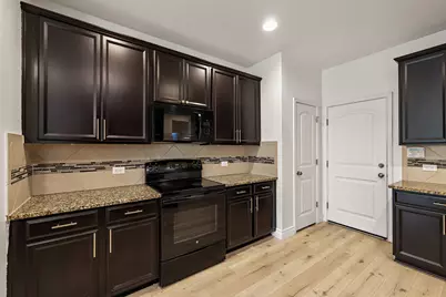1013 Matheson Drive, Leander, TX 78641 - Photo 13