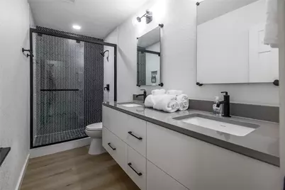 10509 Macmora Road #B, Austin, TX 78758 - Photo 11