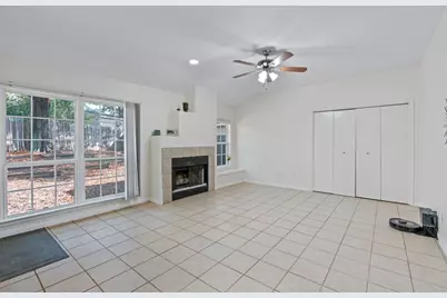 2010 Cervin Boulevard, Austin, TX 78728 - Photo 11