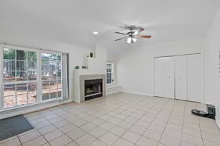 2010 Cervin Blvd, Austin, TX 78728 - Photo 11