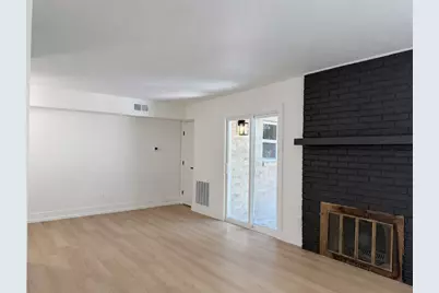 2904 Sweeney Lane #D, Austin, TX 78723 - Photo 9