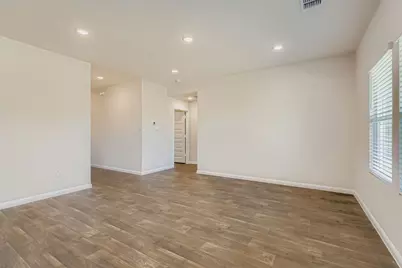 329 Butterfly Rose Drive, New Braunfels, TX 78130 - Photo 9