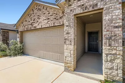 329 Butterfly Rose Drive, New Braunfels, TX 78130 - Photo 5
