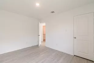 6406 Kemper Pl, San Antonio, TX 78220 - Photo 11