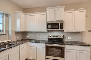 304 Cane River Rd, Pflugerville, TX 78660 - Photo 9