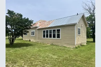 1312 Fm 581 Highway E, Lometa, TX 76853 - Photo 3