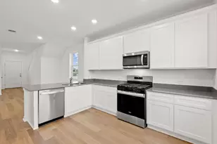 333 Sullivan Way, Elgin, TX 78621 - Photo 5