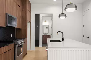 601 Vermont Rd, Austin, TX 78702 - Photo 7
