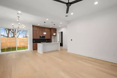 601 Vermont Road #2, Austin, TX 78702 - Photo 5
