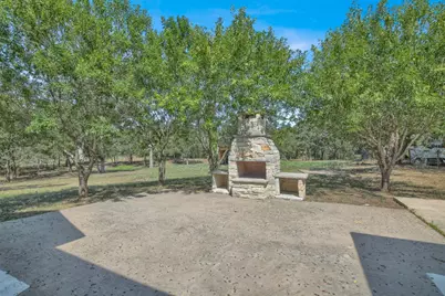 230 Heritage Oaks Drive, Cedar Creek, TX 78612 - Photo 29