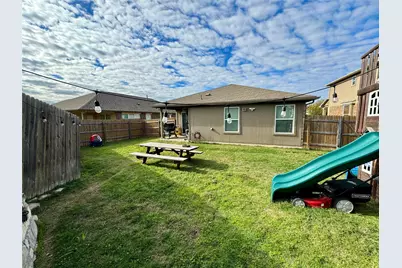 416 Purple Martin Avenue, Kyle, TX 78640 - Photo 15