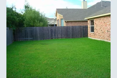 1719 Maize Bend Drive, Austin, TX 78727 - Photo 7