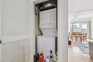 711 W 26th St, Austin, TX 78705 - Photo 21