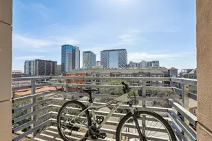 711 W 26th St, Austin, TX 78705 - Photo 27