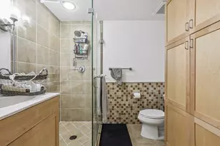 711 W 26th St, Austin, TX 78705 - Photo 21