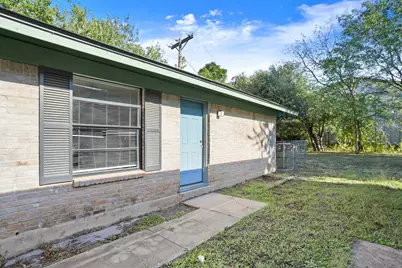 838 N Meadows Drive, Austin, TX 78758 - Photo 19
