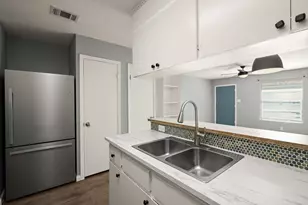 838 N Meadows Dr, Austin, TX 78758 - Photo 1