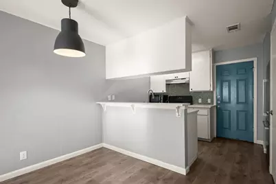838 N Meadows Drive, Austin, TX 78758 - Photo 7