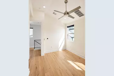 1123 Omega Avenue #1, Austin, TX 78721 - Photo 15