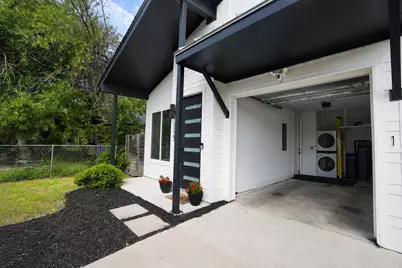1123 Omega Avenue #1, Austin, TX 78721 - Photo 33