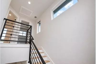 1123 Omega Avenue #1, Austin, TX 78721 - Photo 13