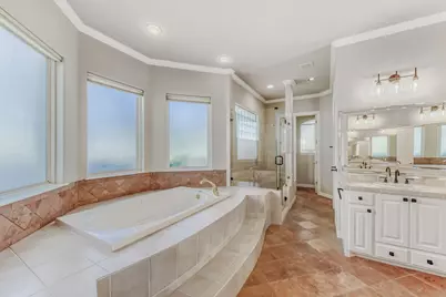 3704 Kenora Court, Austin, TX 78738 - Photo 17